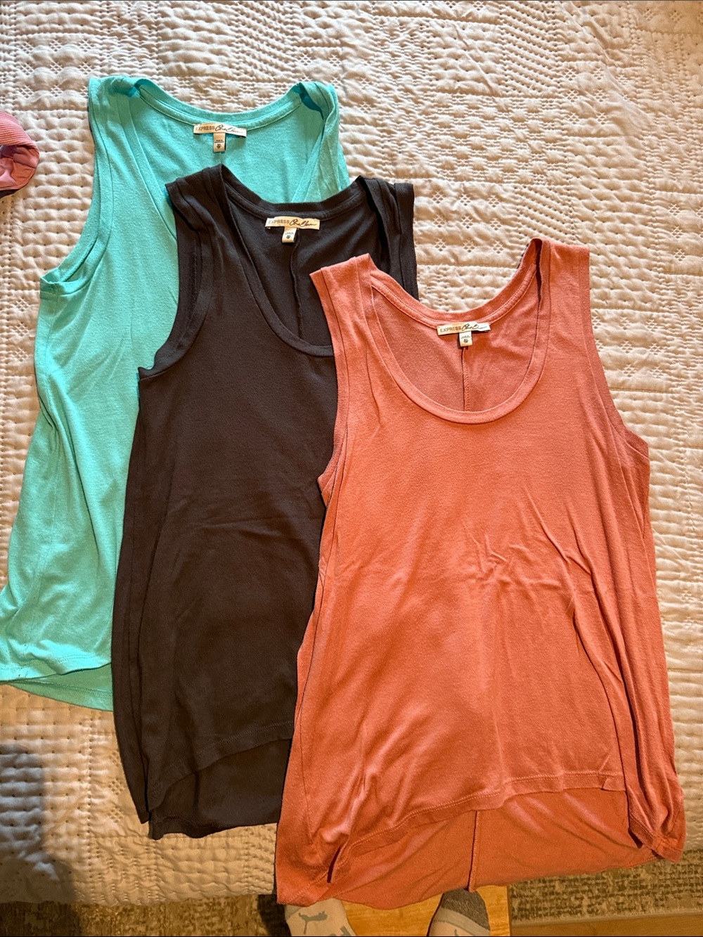 Express Scoop Neck Tank Trio in Mint, Gray & Rust, size XS